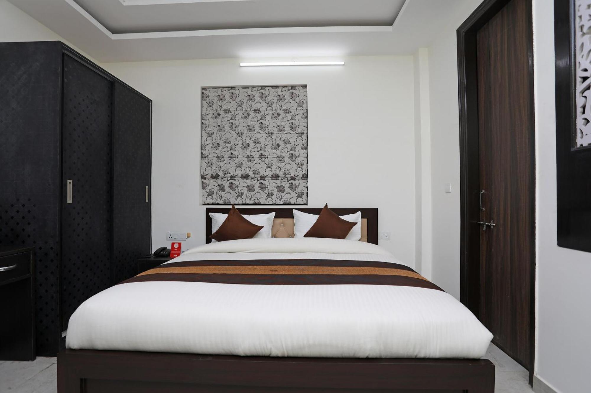 Tipsyy Inn 015 Γκουργκάον Εξωτερικό φωτογραφία